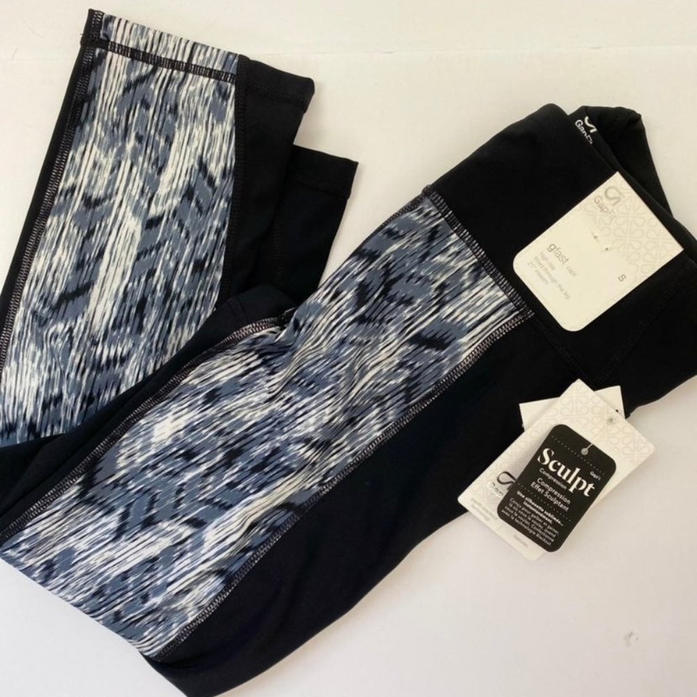 Gap Brand New Compression Legs S
